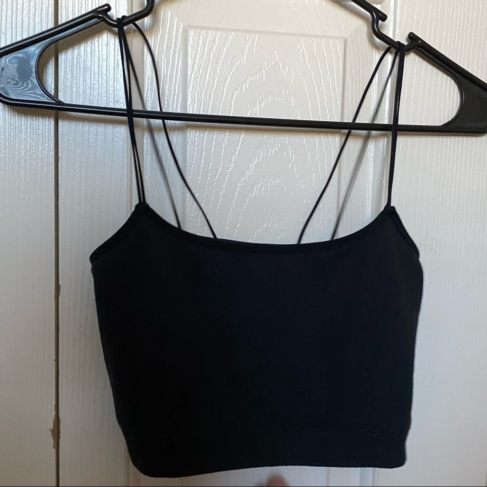 NWOT GILLY HICKS SEAMLESS BRALETTE